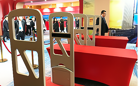 RFID會議簽到考勤系統 采用超高頻讀寫器的RFID會議簽到考勤系統