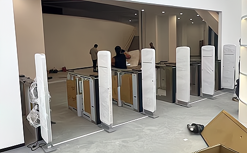 �T�������¸�����RFID�쾀����(zh��n)�R(sh��)�e���ǻ�֮��