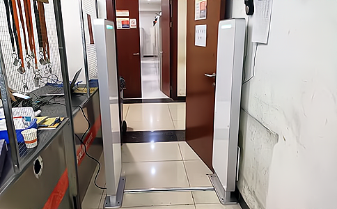 ���Կ����٘˺��̶��Y�a����